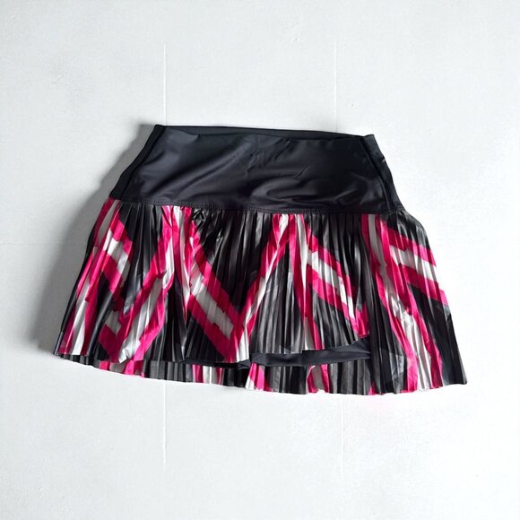 LUCKY IN LOVE X Bethanie Mattek Sands Gray Pink Striped Tennis Skort Sz M NEW - Picture 1 of 9